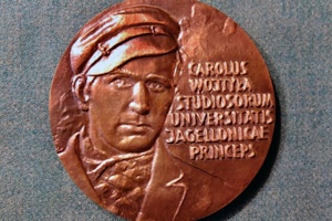 medal karol wojtyła jako student